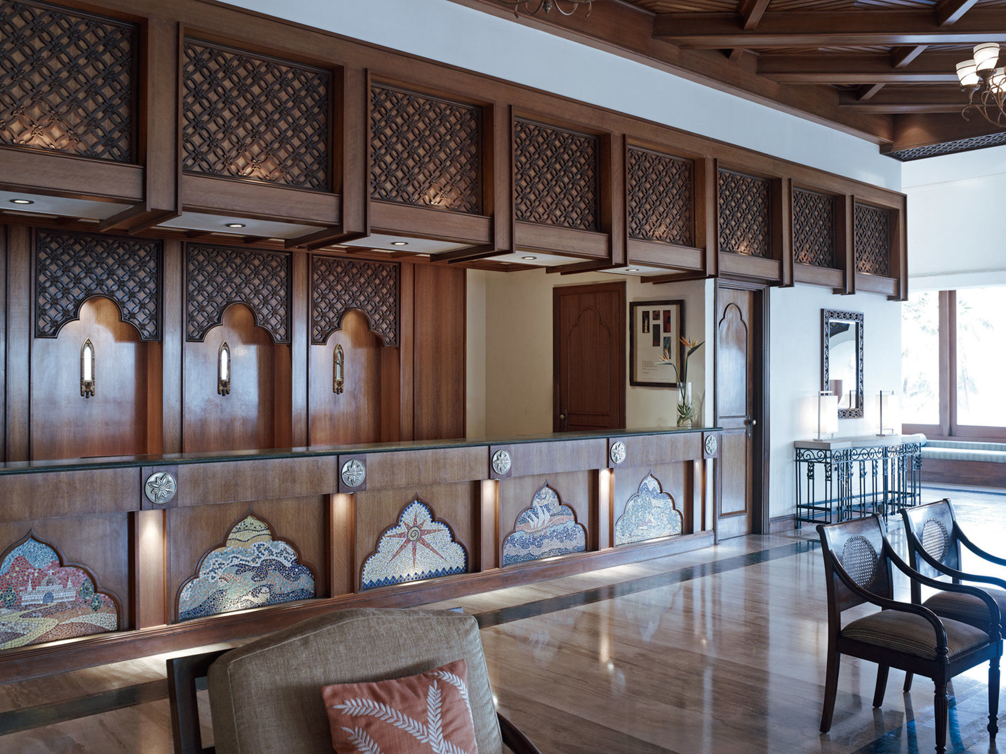 Taj Fort Aguada Resort & Spa, Goa Sinquerim Interiér fotografie The interior of the hotel