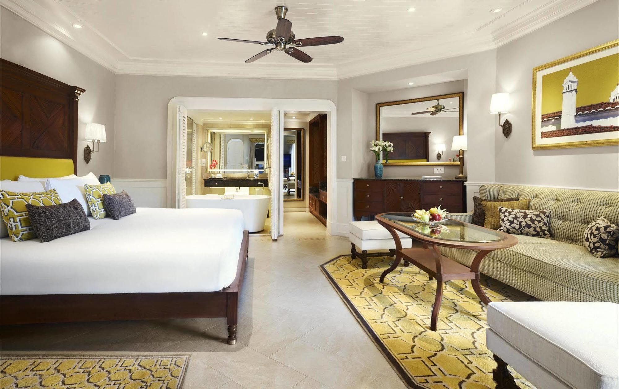 Taj Fort Aguada Resort & Spa, Goa Sinquerim Exteriér fotografie Deluxe Room